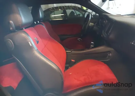 2018 Dodge Challenger R/T Scat Pack из США, поврежденный, VIN 2C3CDZFJ0JH315839